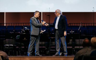 3 Essentials for Leading Your Church Staff Through a Pastoral Transition